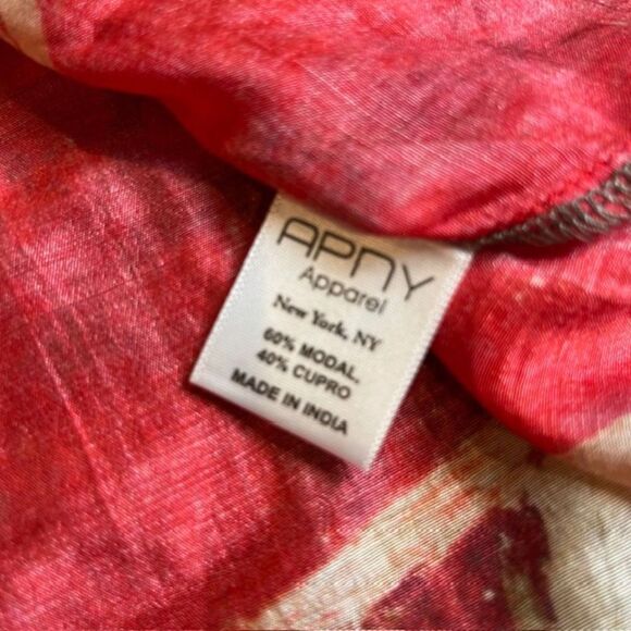 NWT APNY Apparel Women's Blouse Red with Gold Circles Bell Sleeve Tie Front S - Picture 6 of 10